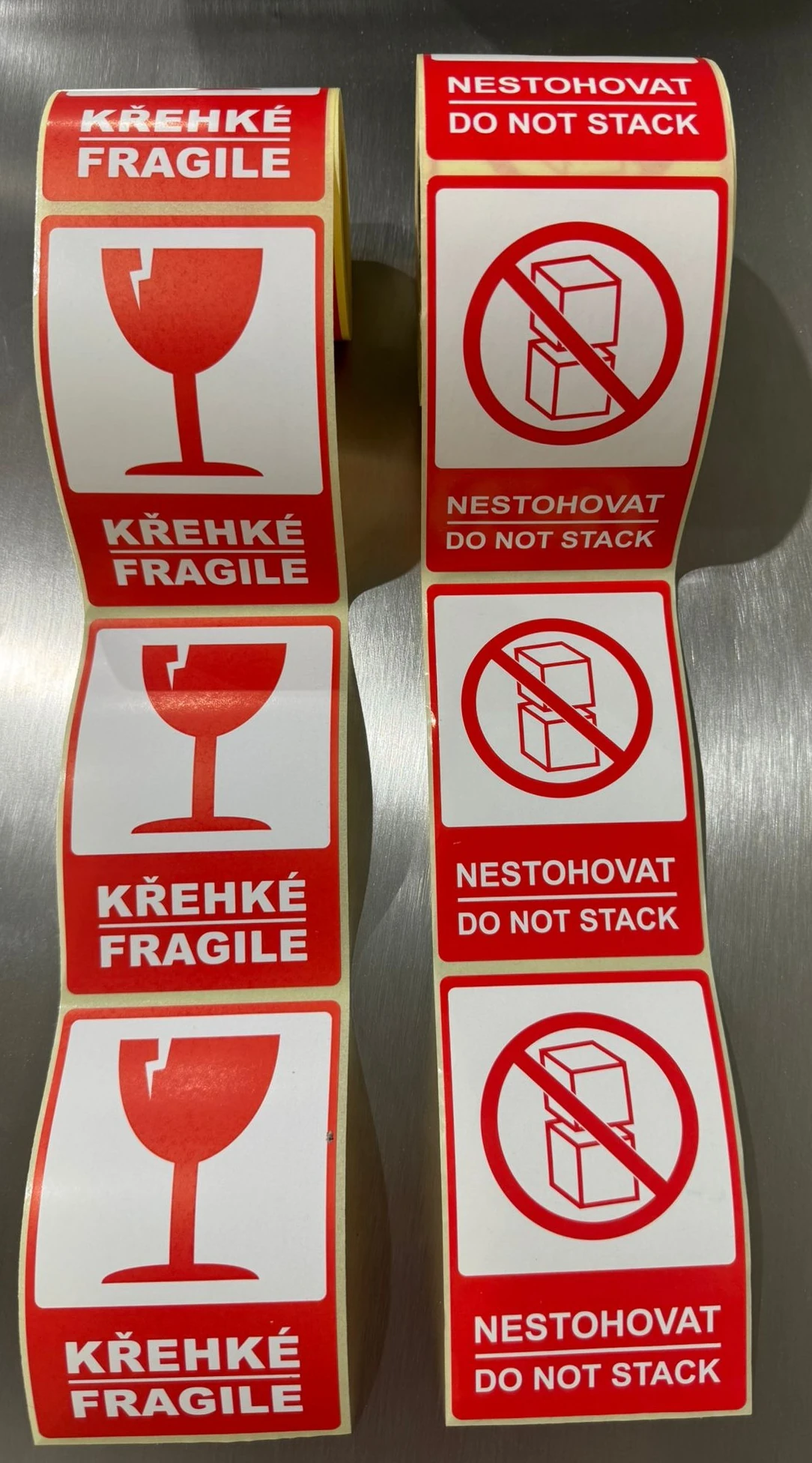 Etikety s tiskem